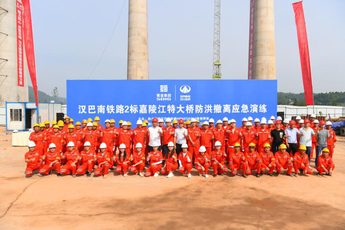2fb5eac6ae8a1da922014458846238e5.jpg